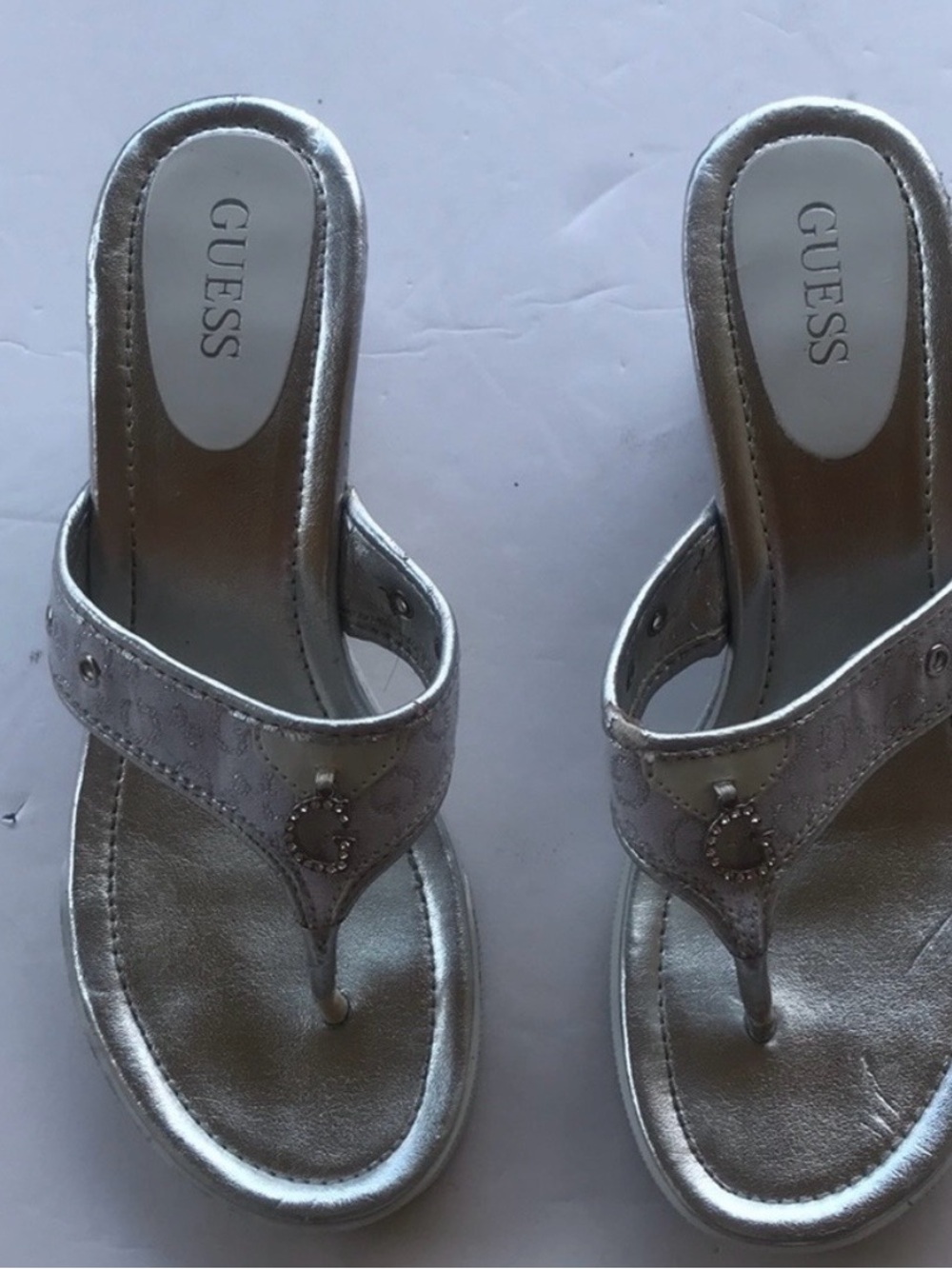 Vintage Y2k Guess Wedge Sandals Charm Silver McBling Bratz Jersey Shore 6.5 Sexy